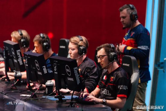 IEM科隆2024：火仔？炎帝！ Vitality 2-0 MOUZ晋级半决赛